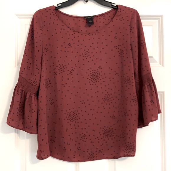Ann Taylor 3/4 bell sleeve top S. Great Fall piece - Picture 1 of 3